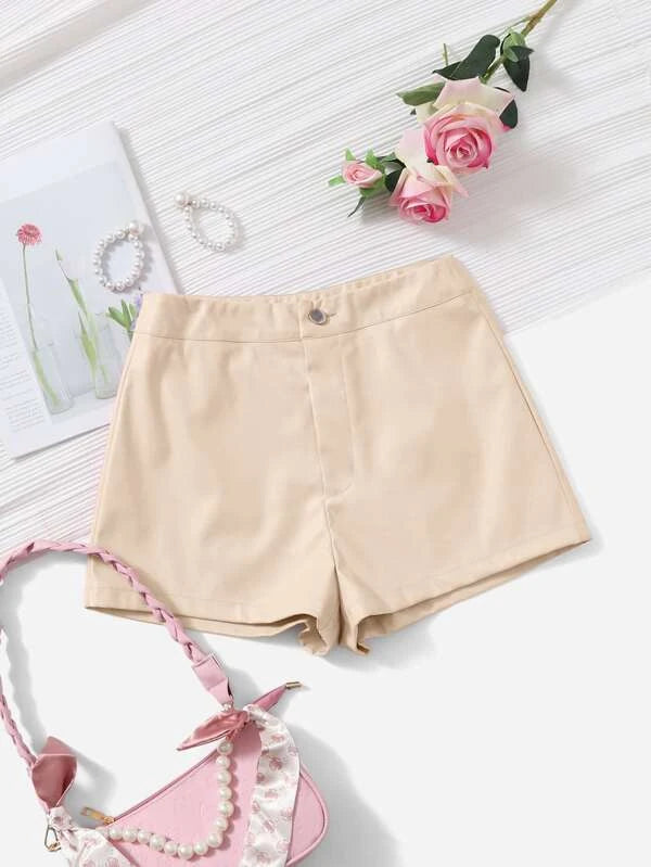 LUNE PU Leather Skinny Shorts
